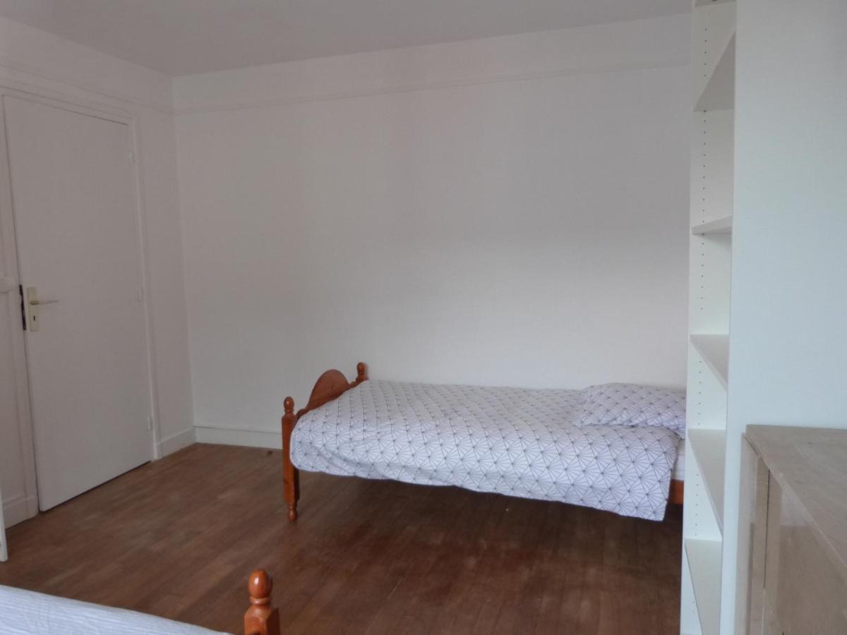 Gite Iaorana - Maison En Centre Ville แวโลญส์ ภายนอก รูปภาพ